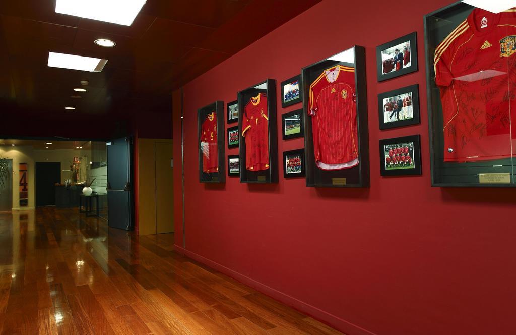 Hotelsefutbol Las Rozas de Madrid Eksteriør bilde
